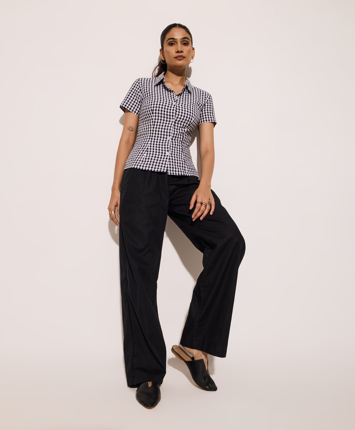 Black Gingham Half Sleeves Fitted Shirt – Cotton Seersucker Shirt with Tie-Back Detail