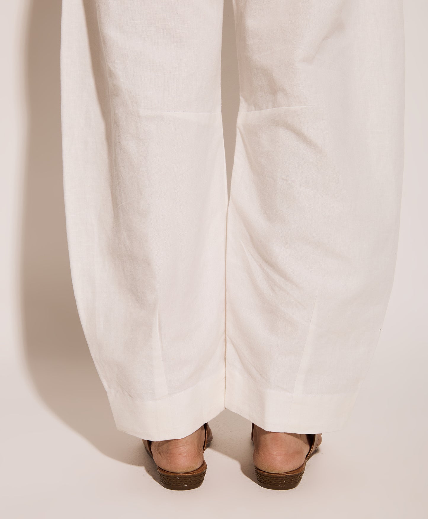 White Linen Mom Pants