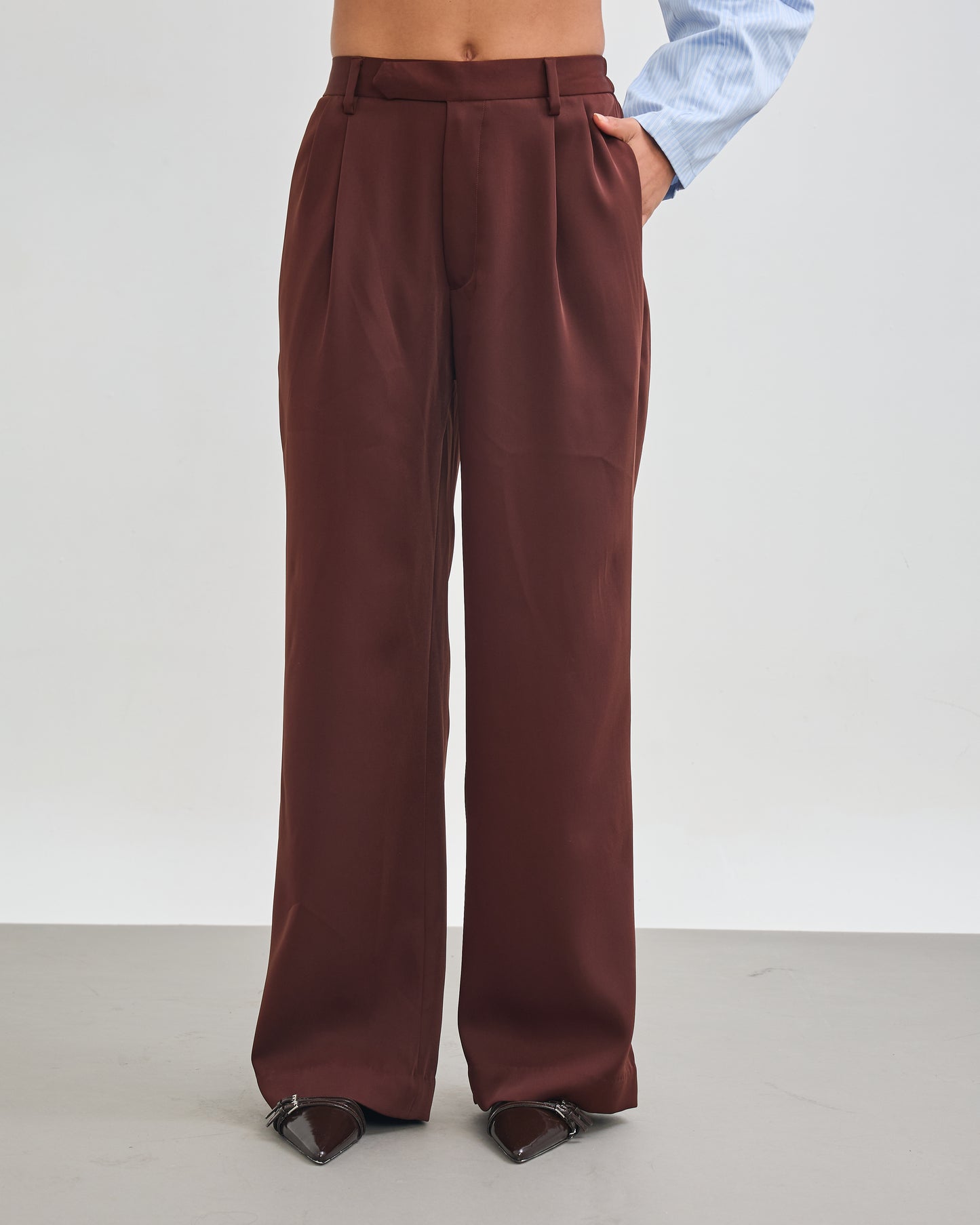 The Signature Trousers - Chocolate Brown