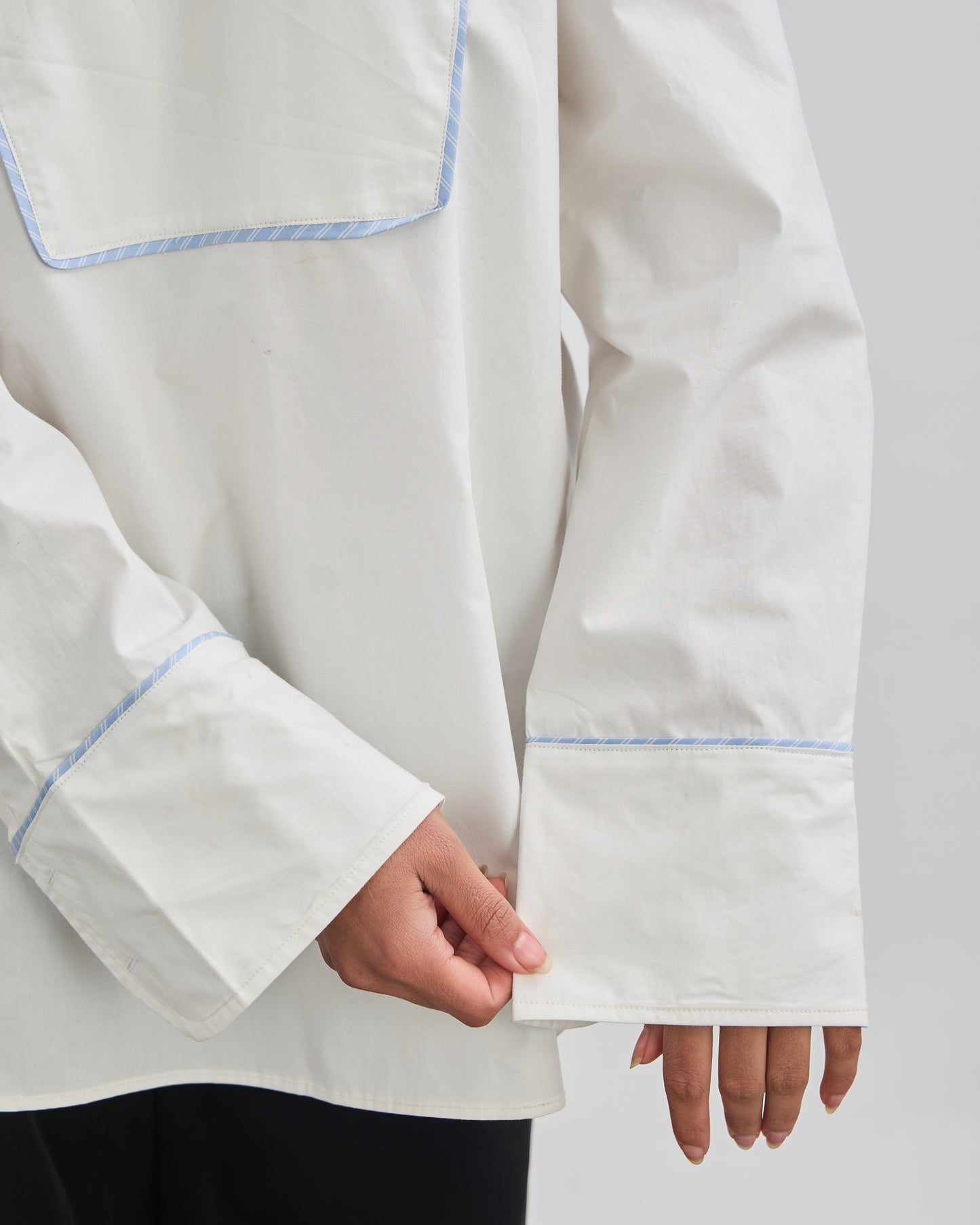 Classic White Pull Over Shirt