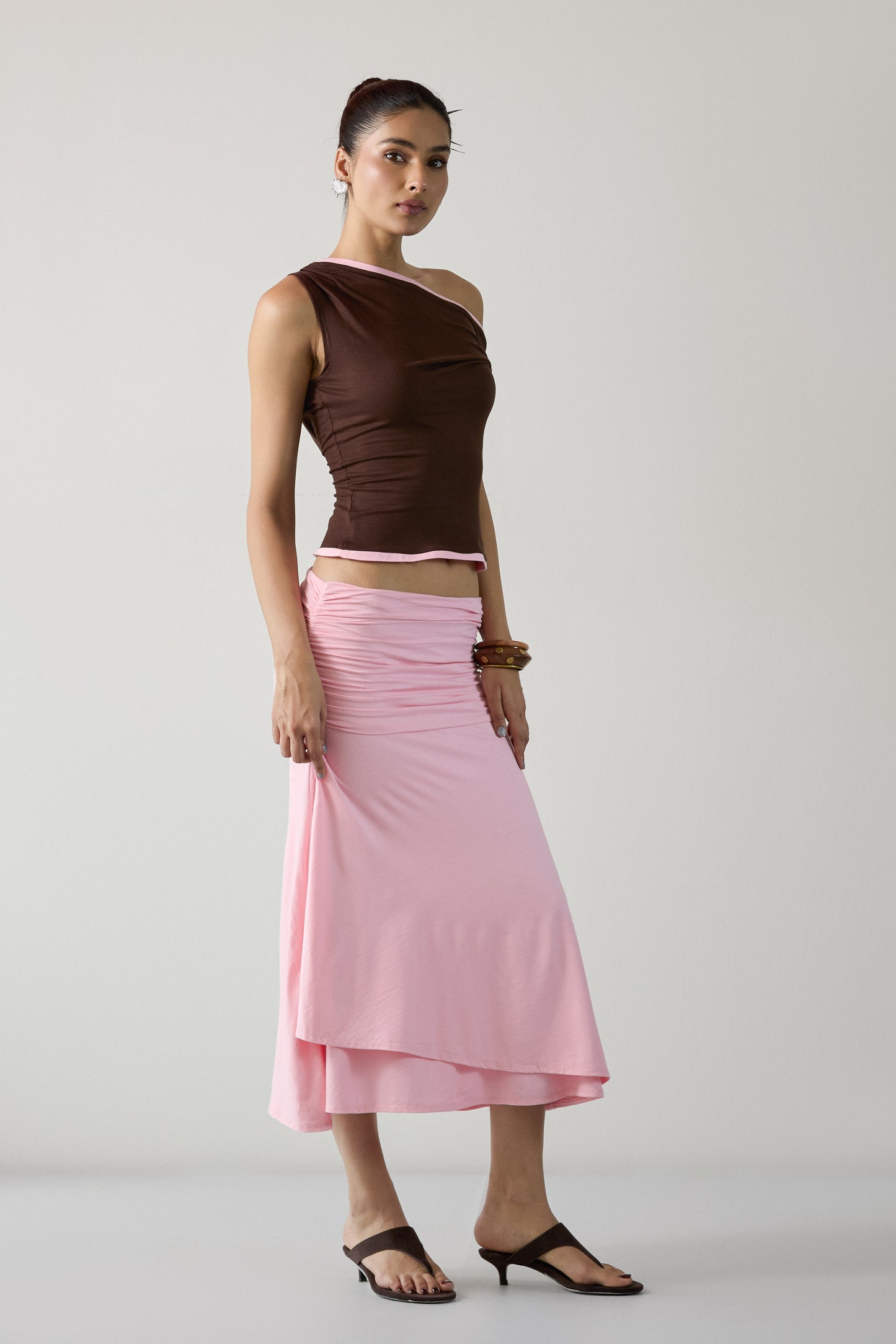 The Contrast Glide Top- Brown