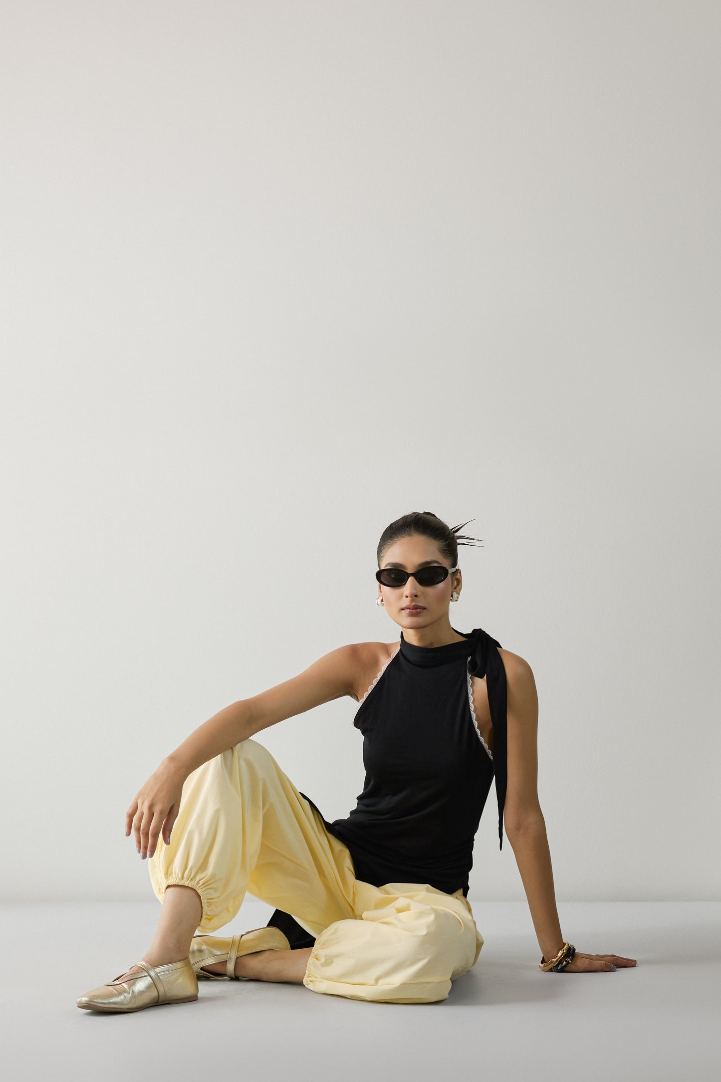 Rogue asymmetric top- Black