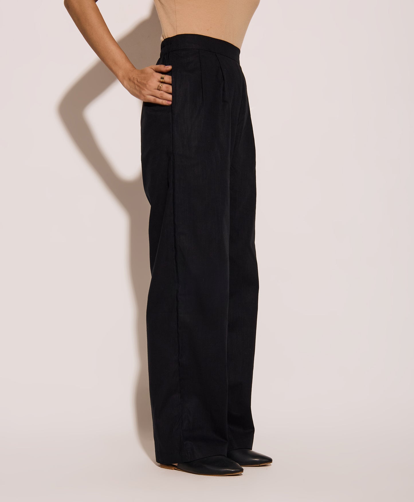 Black Pleated Linen Pants