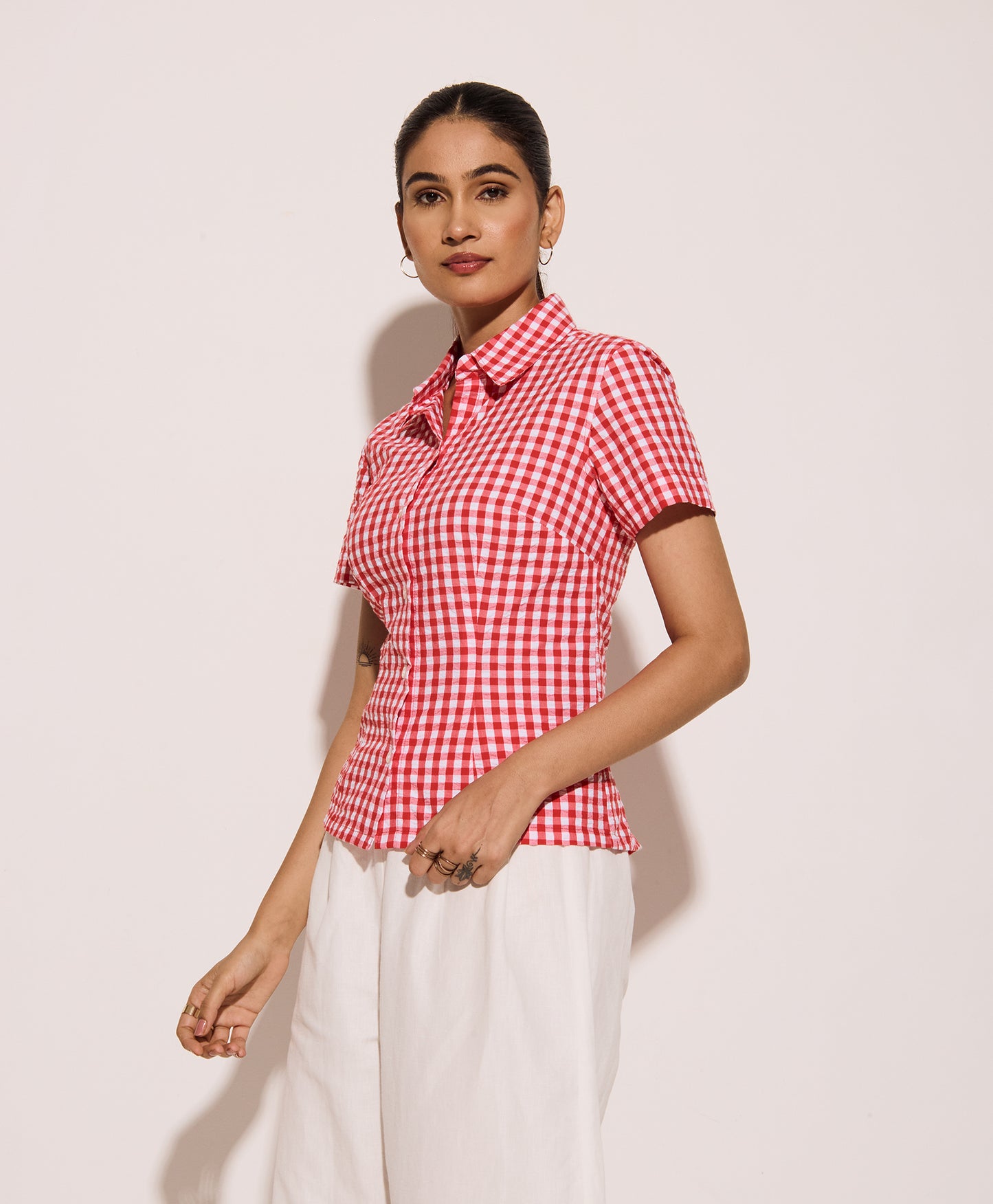 Red Gingham Half Sleeves Fitted Shirt – Cotton Seersucker Shirt with Tie-Back Detail