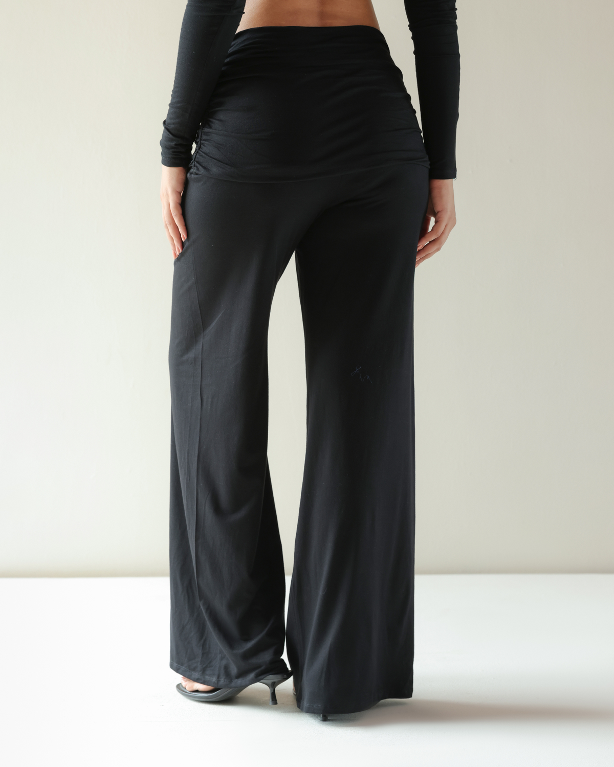 Ruche Knit Pyjama - Black