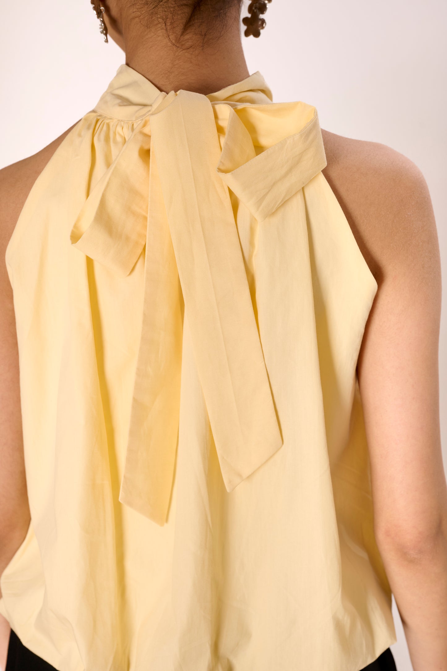 Butter Yellow Bow Balloon Top