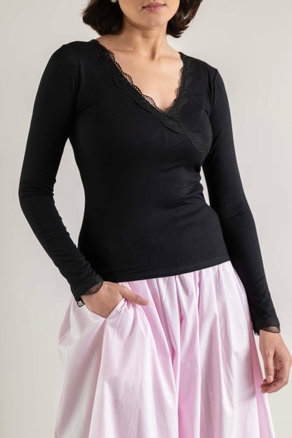 The Sabrina Top- Black