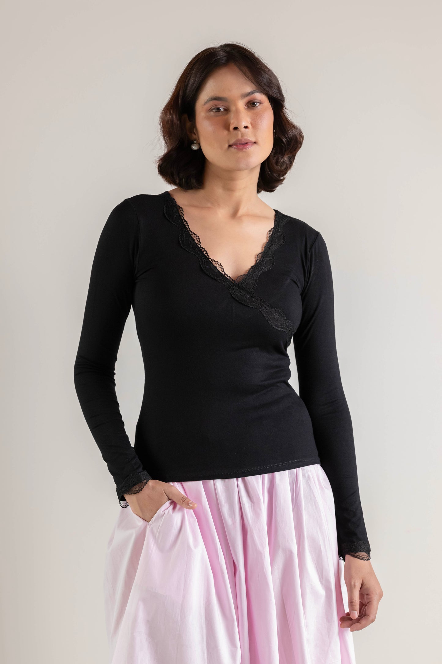 The Sabrina Top- Black