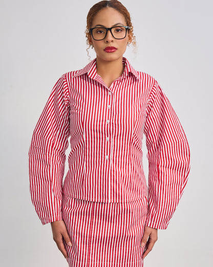 The Fitted Barrel Shirt with a Tie-Back Detail - Red Stripped