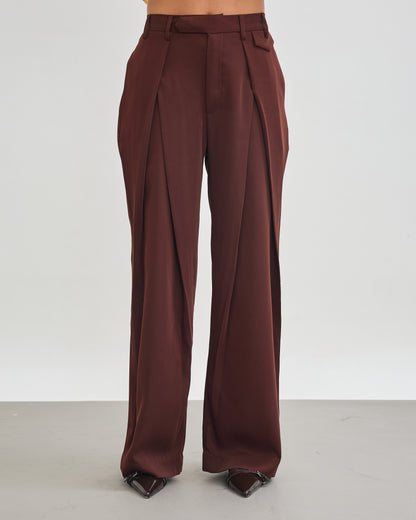 The Refined Pleated Trousers - Chocolate Brown
