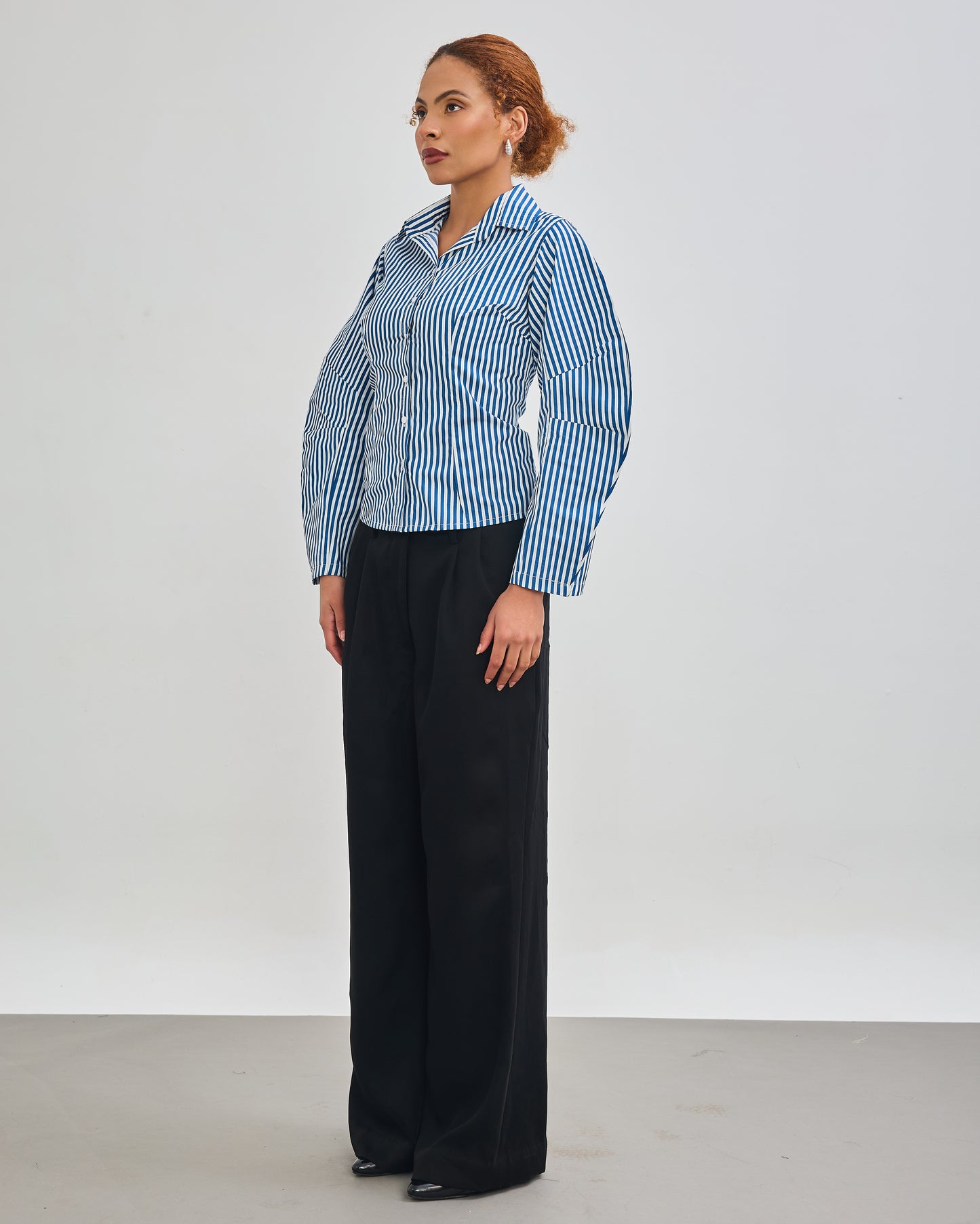 The Fitted Barrel Shirt with a Tie-Back Detail - Blue Stripped