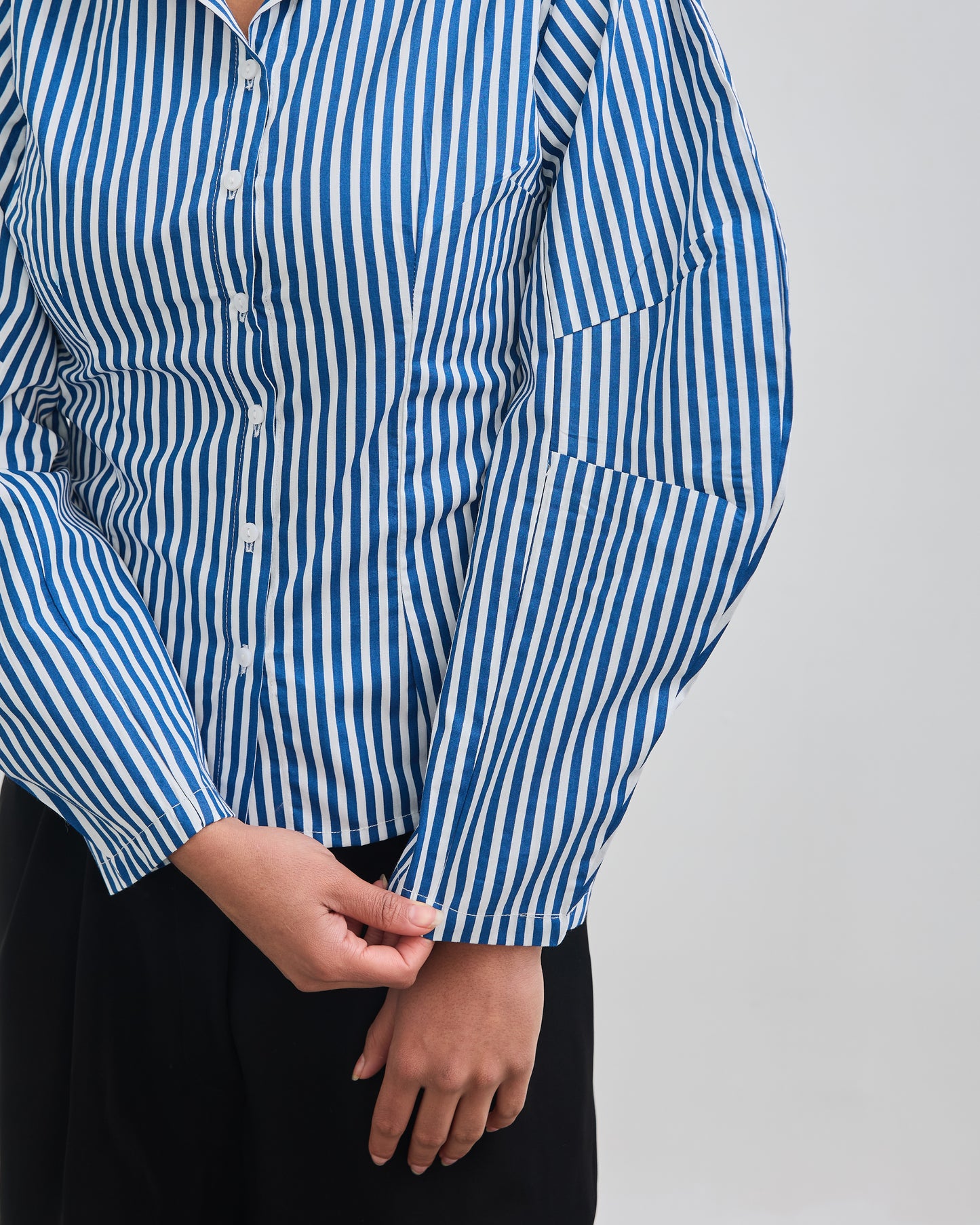 The Fitted Barrel Shirt with a Tie-Back Detail - Blue Stripped