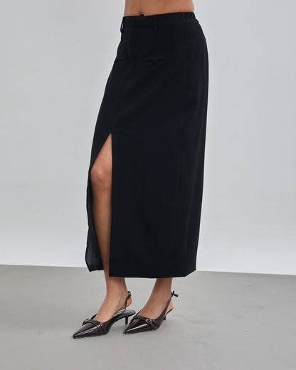 The Classic A-Line Skirt - Black