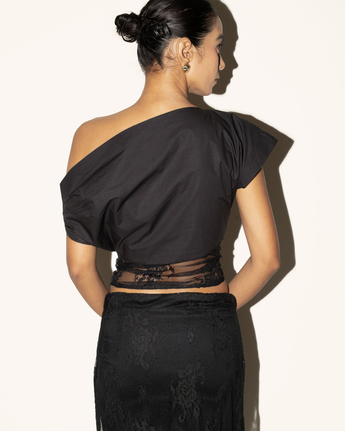 Marina Duo Top in Black - CLOFII (view 2)