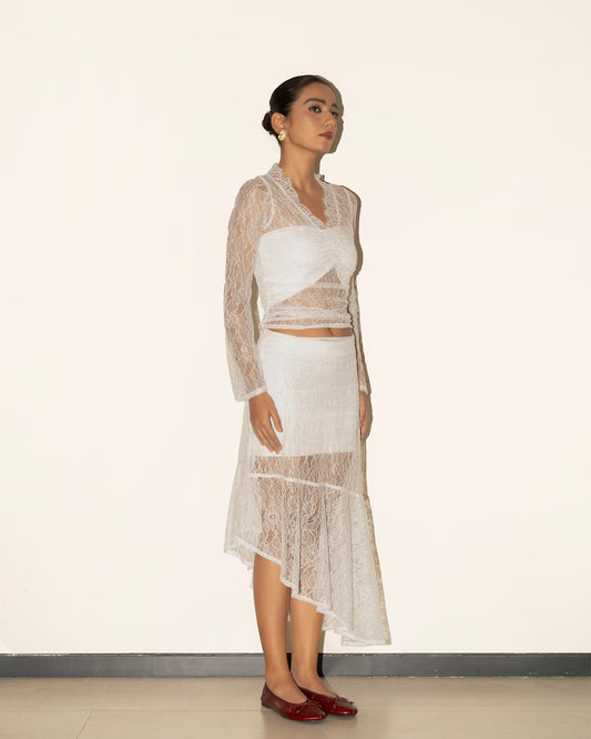 Eva Lace Skirt in White - CLOFII