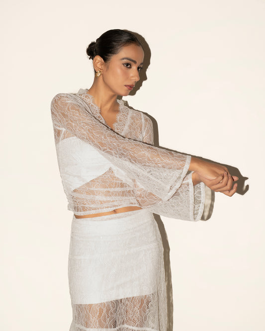 Cali Lace Top in White - CLOFII