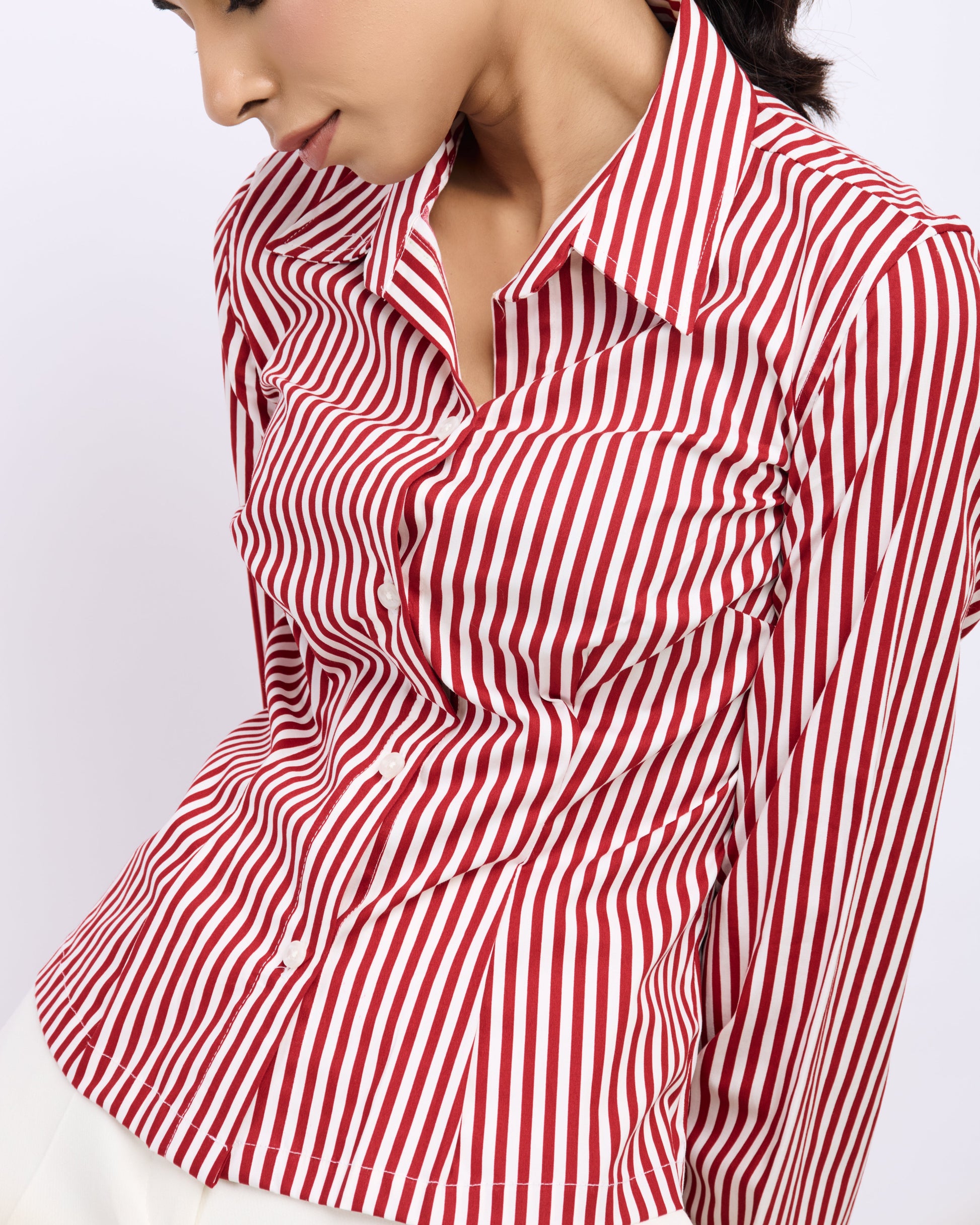 Red vertical stripe fitted button-down shirt