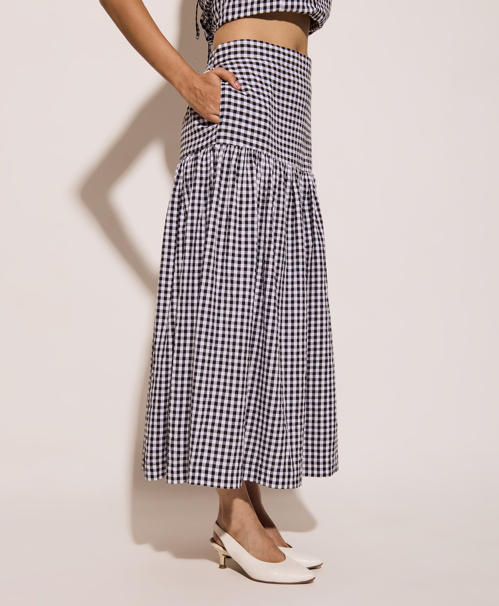 women’s black gingham checkered skirt